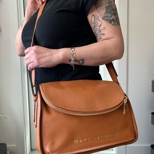 Marc Jacobs Tan Leather Crossbody Bag Smoked Almond